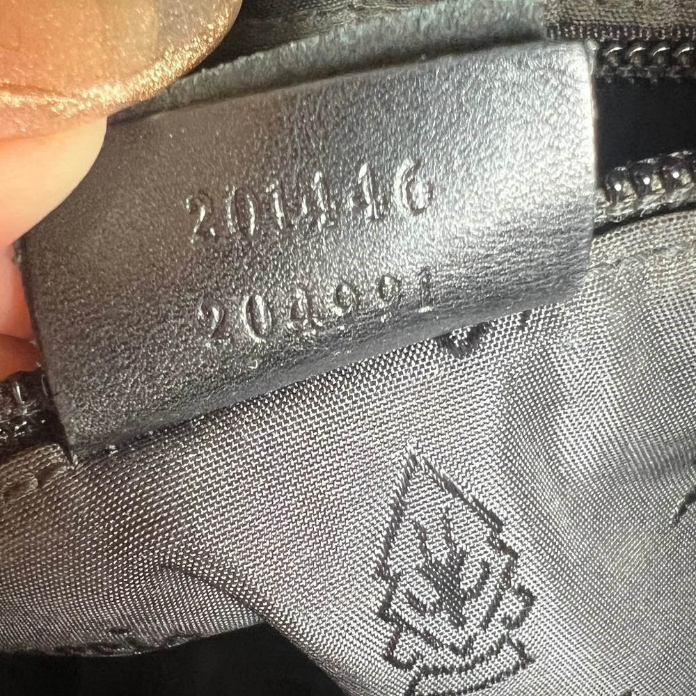 Authentic Gucci Black Diamante Flat Messenger Canvas Crossbody Bag